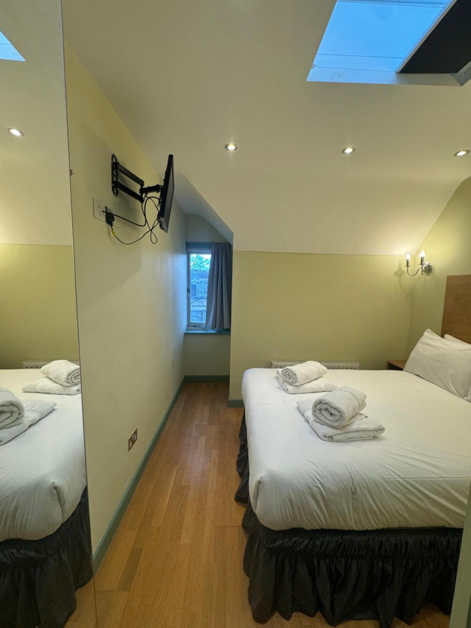 Matheson Olympia Hotel Лондон Экстерьер фото