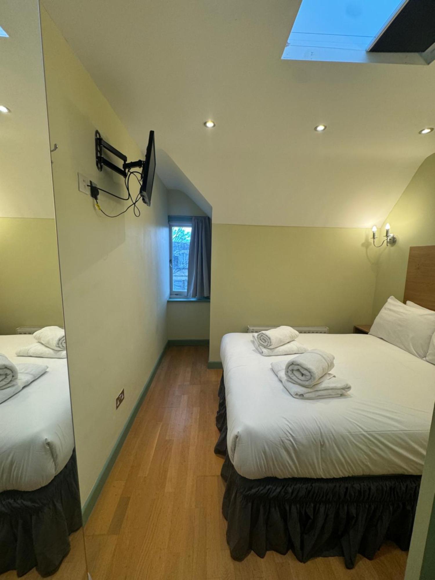 Matheson Olympia Hotel Лондон Экстерьер фото