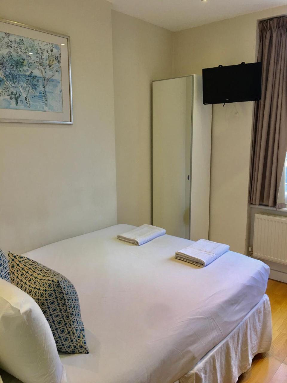 Matheson Olympia Hotel Лондон Экстерьер фото